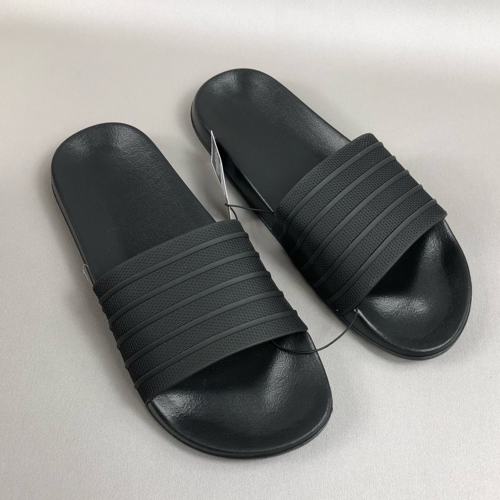 West Loop Men’s Black Solid Slides